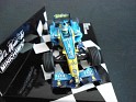 1:43 Minichamps Renault R26 2006 Blue W/Yellow Stripes. Subida por indexqwest